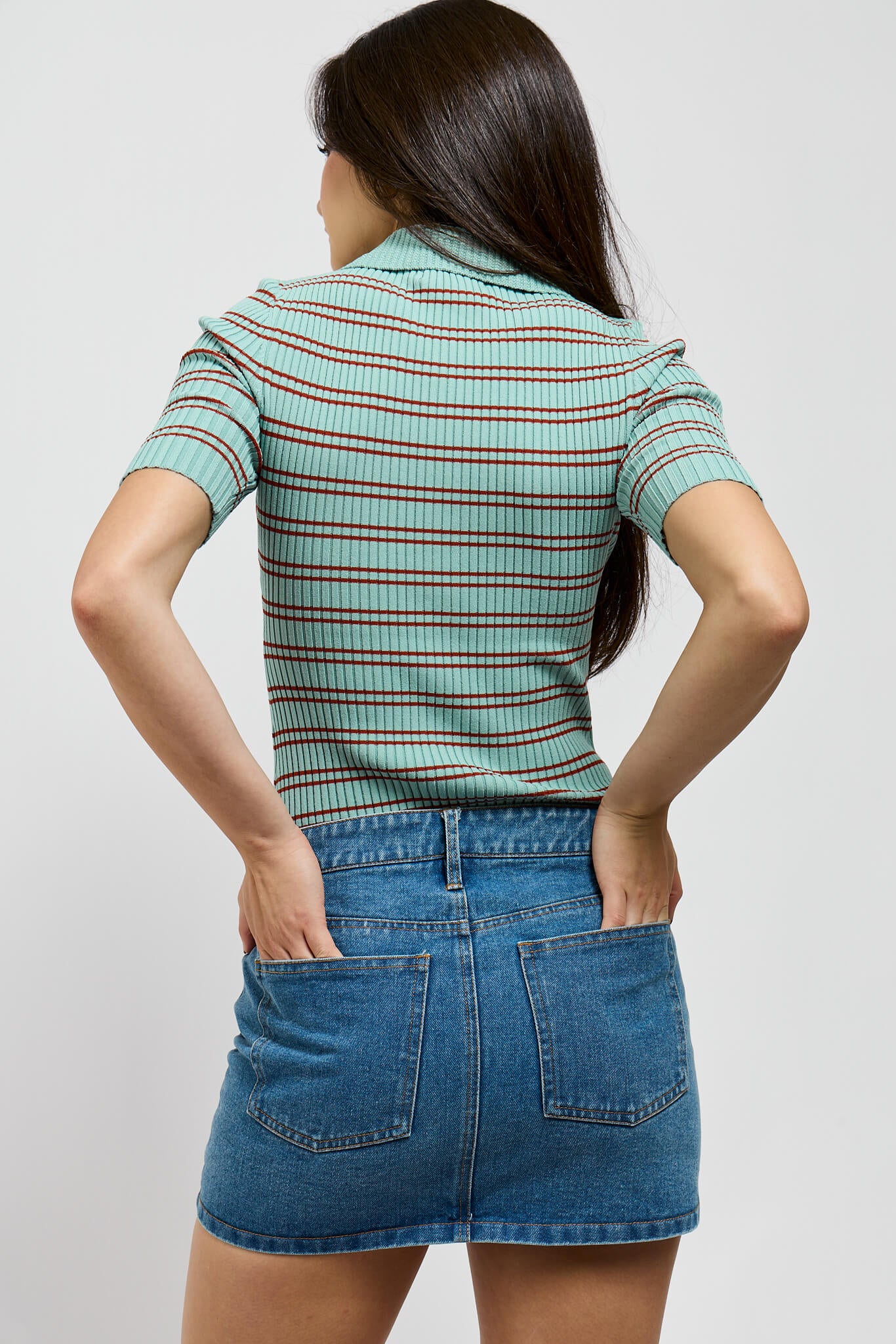 Womens ribbled top with horizontal stripes