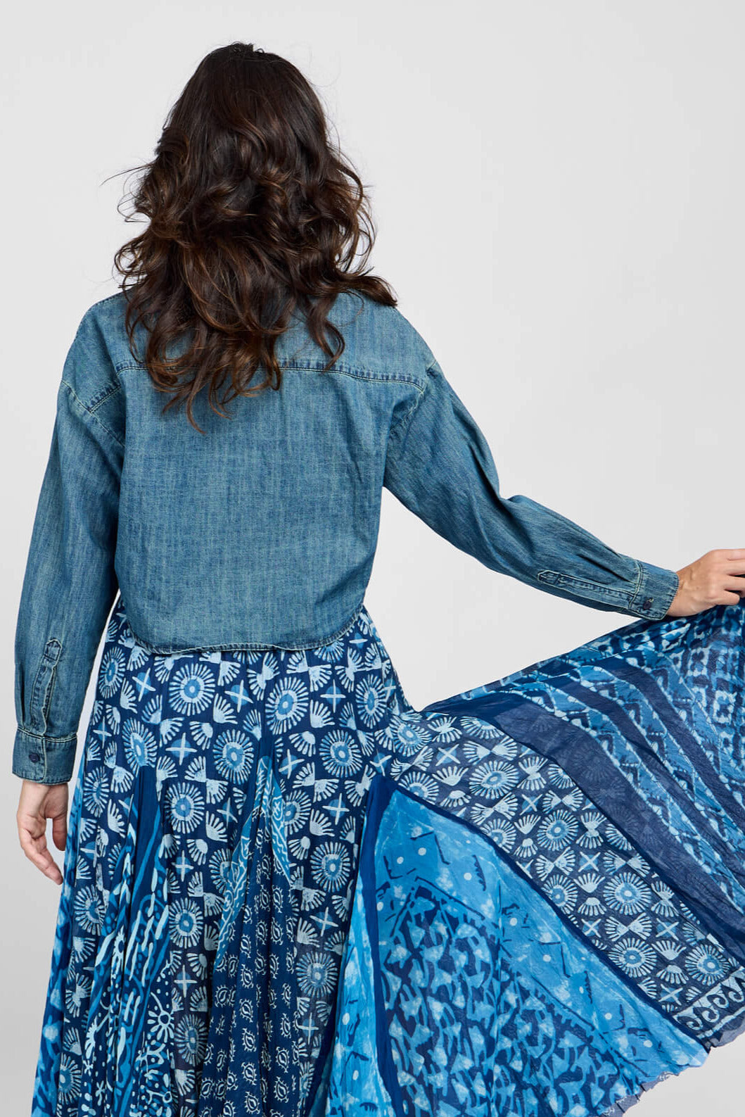 Womens blue denim long sleeve cropped top