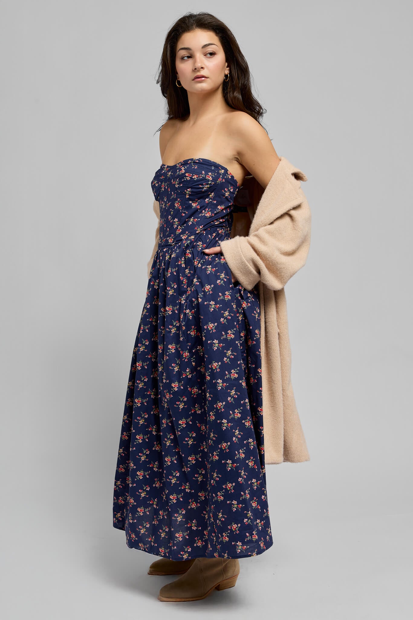 Womens blue dress with pockets