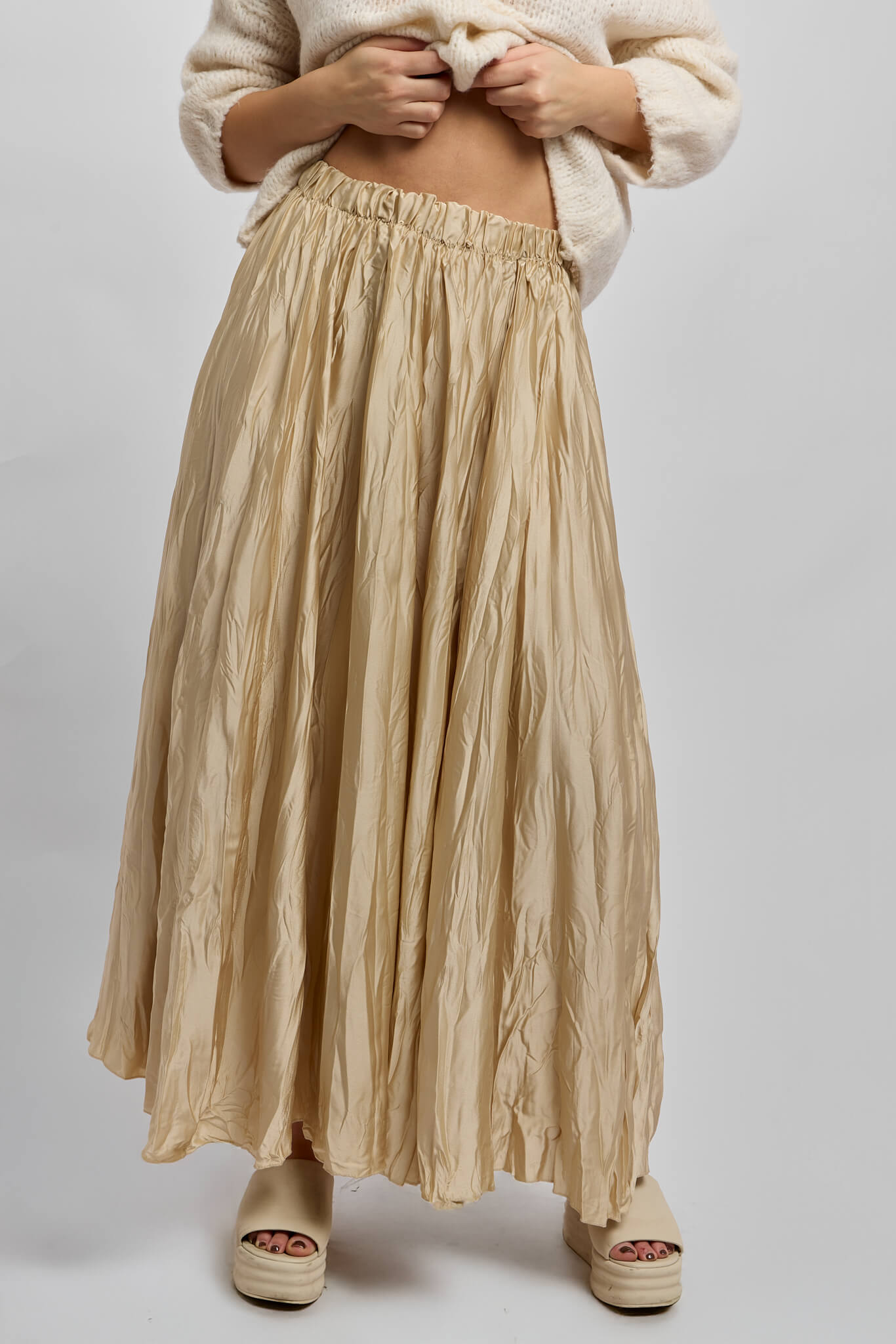 Womens gold crinkle style skirt