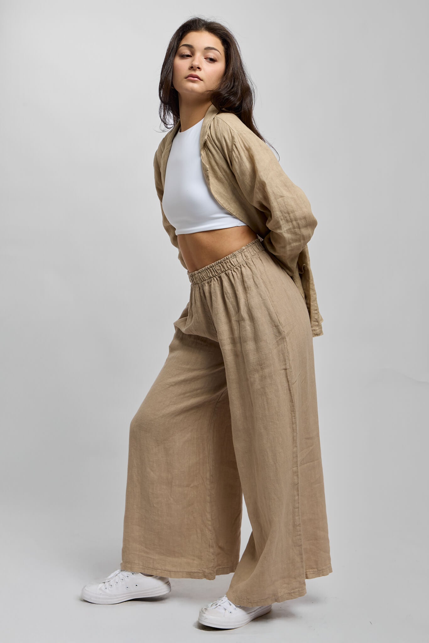 Womens brown wide leg pant made from italian linen