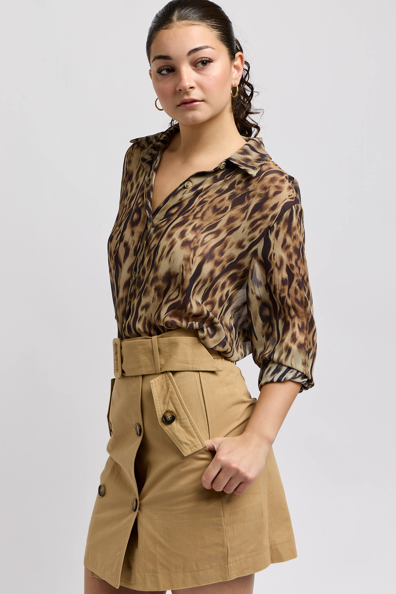 Womens animal print long sleeve cuffed blouse