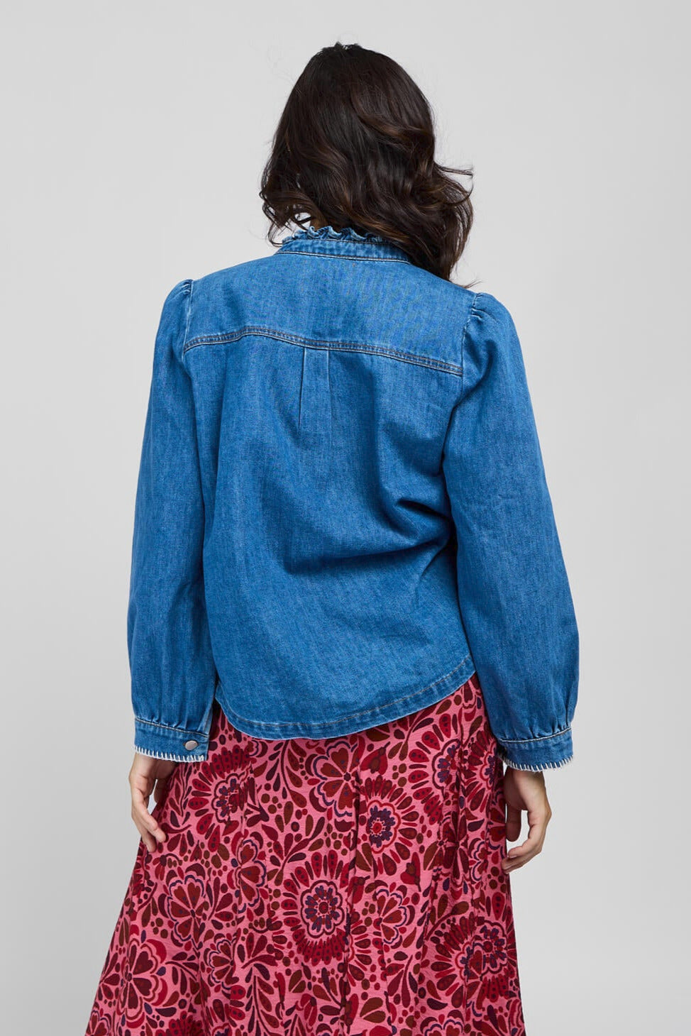Womens denim jacket with cuffed sleeves
