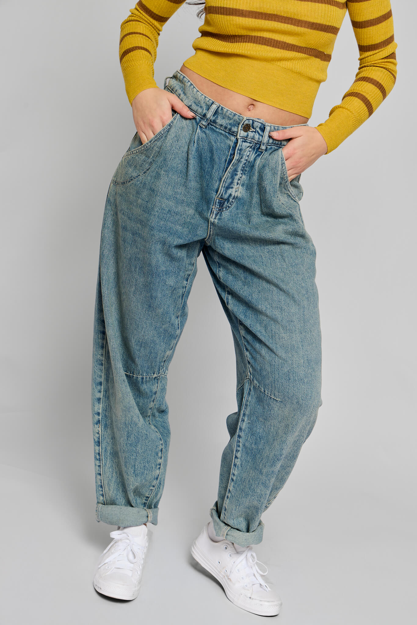 Womens baggy barrel jeans