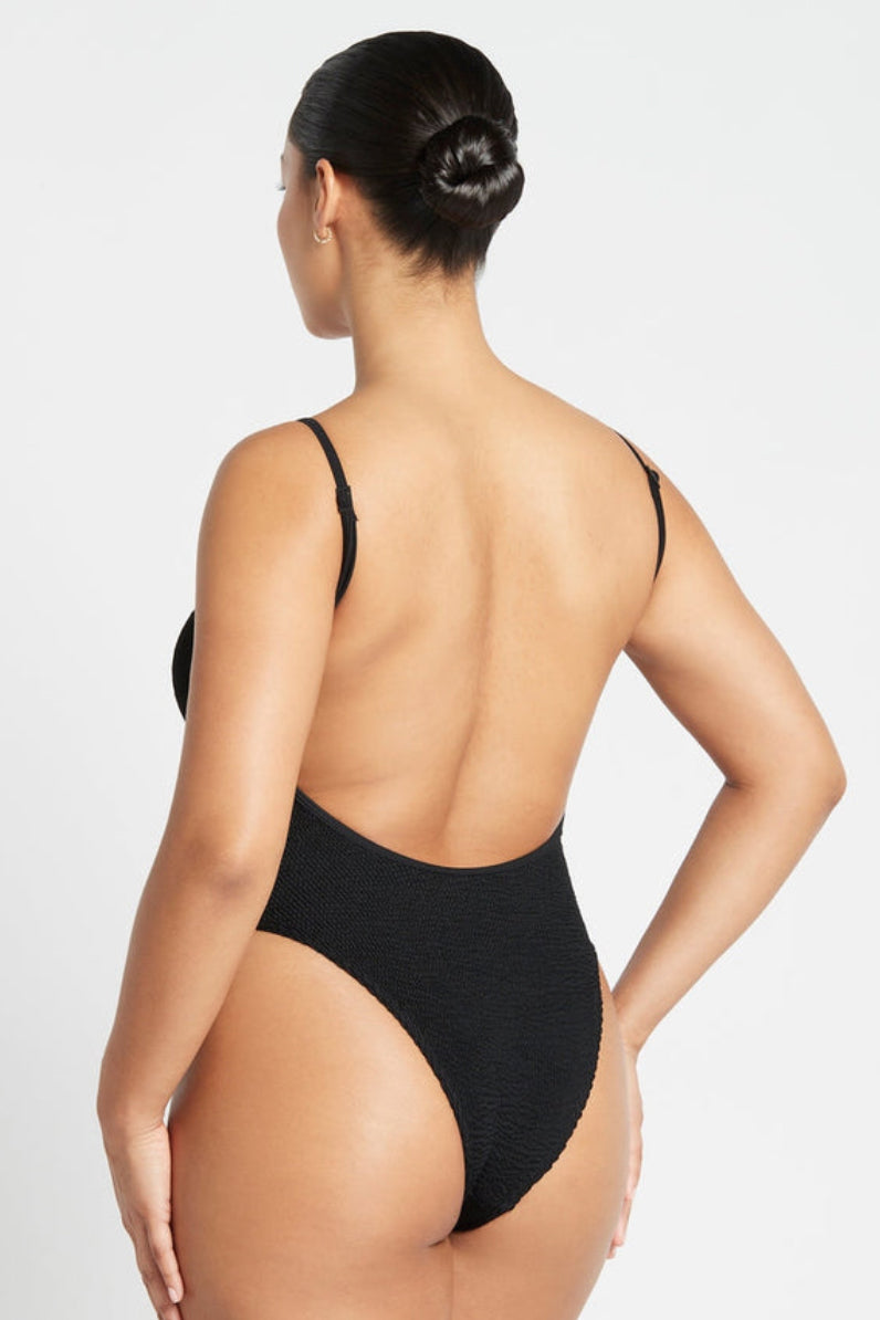 one size black one piece