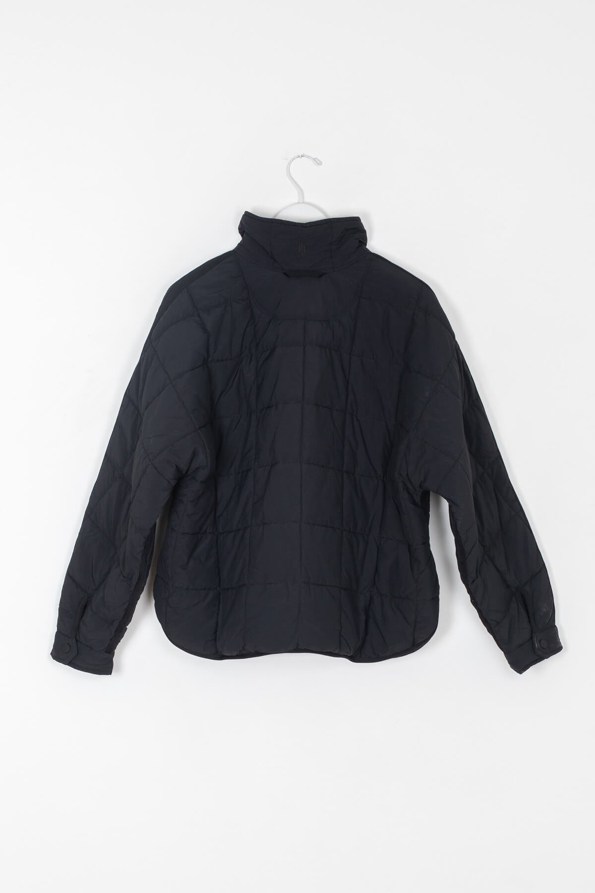 black puffer jacket