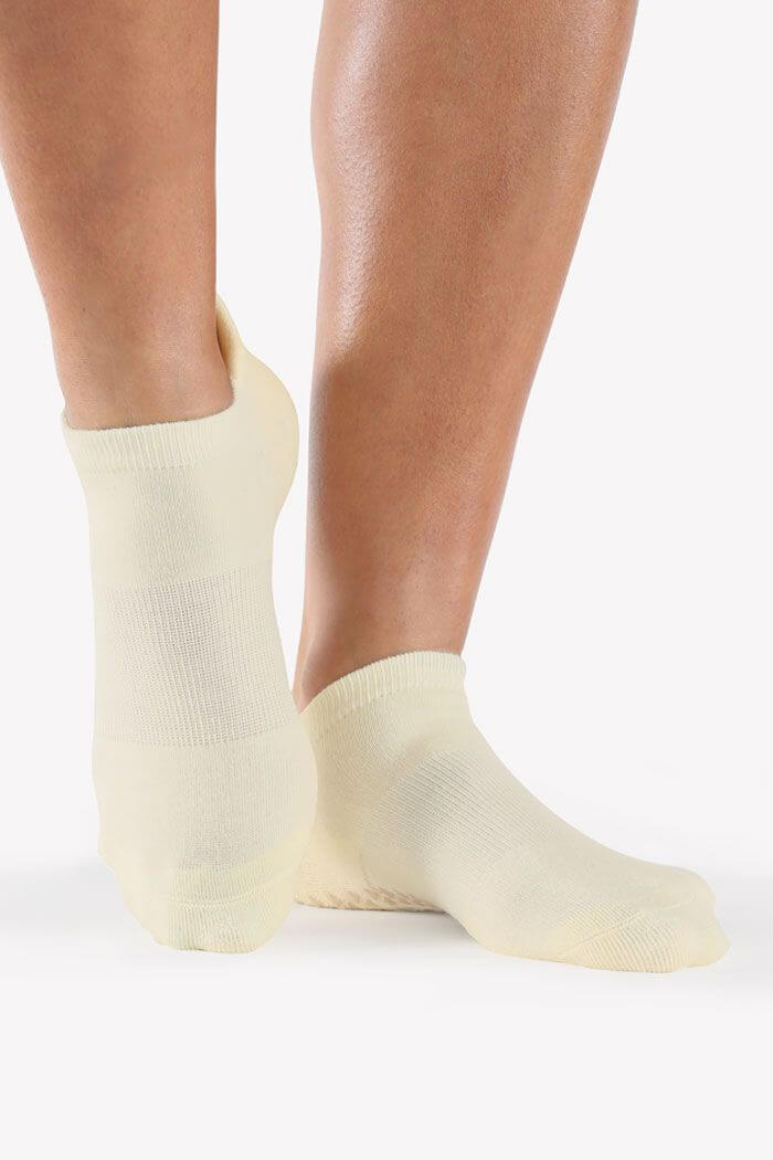 pilates socks by pointe studio