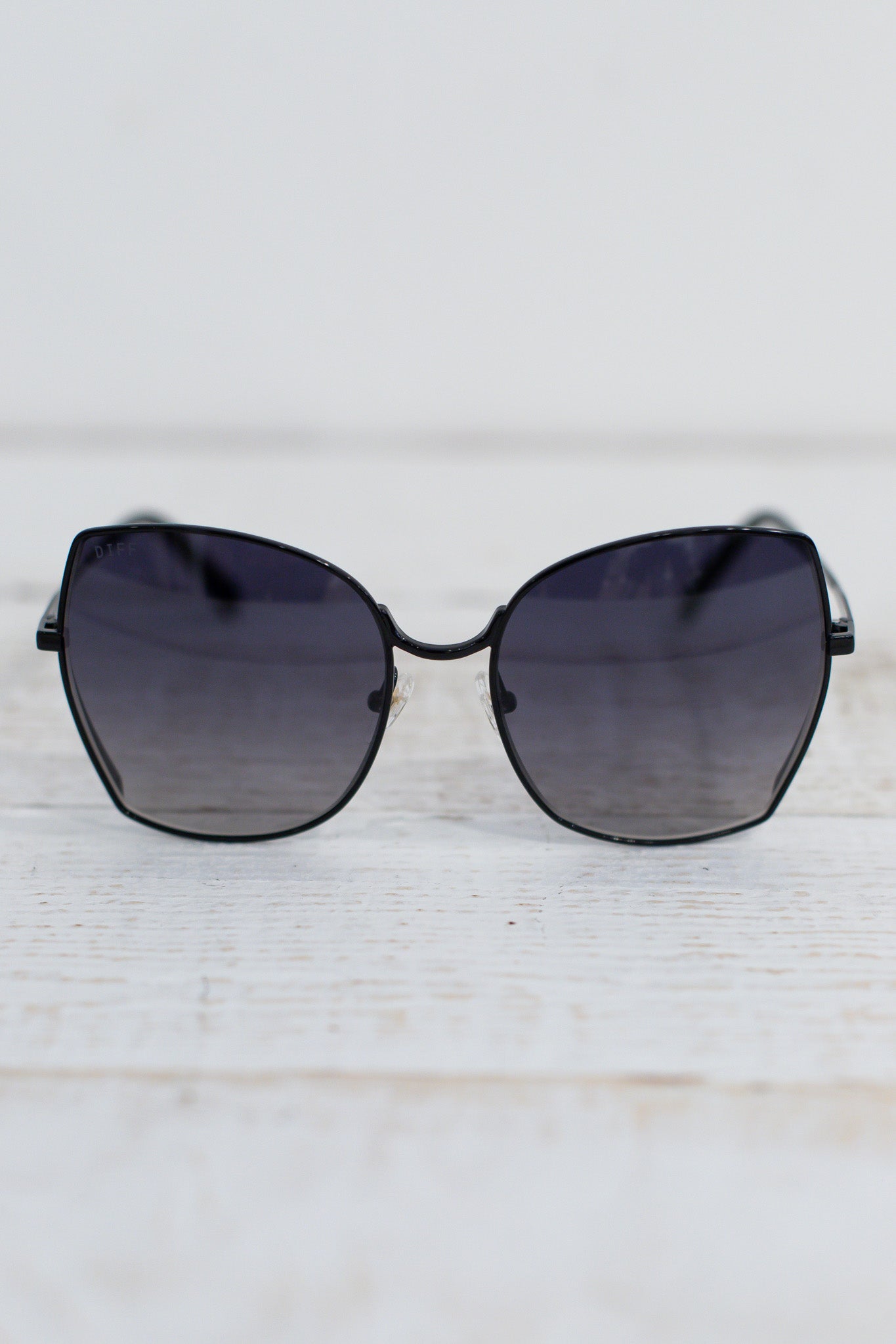 Becky III Glasses - Kariella