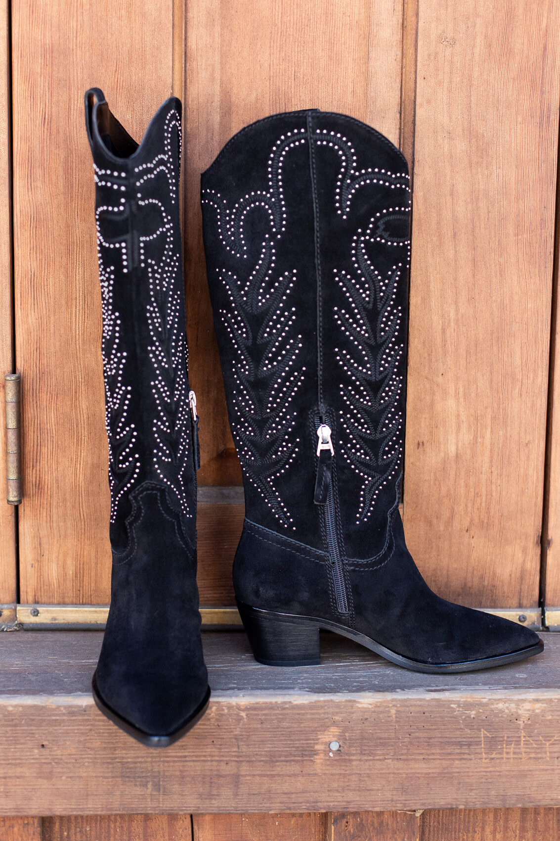Leather suede western boots