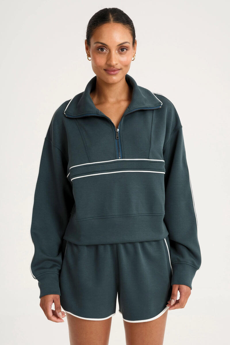 ALLFENIX Soft Luxury 1/4 Zip in forest green