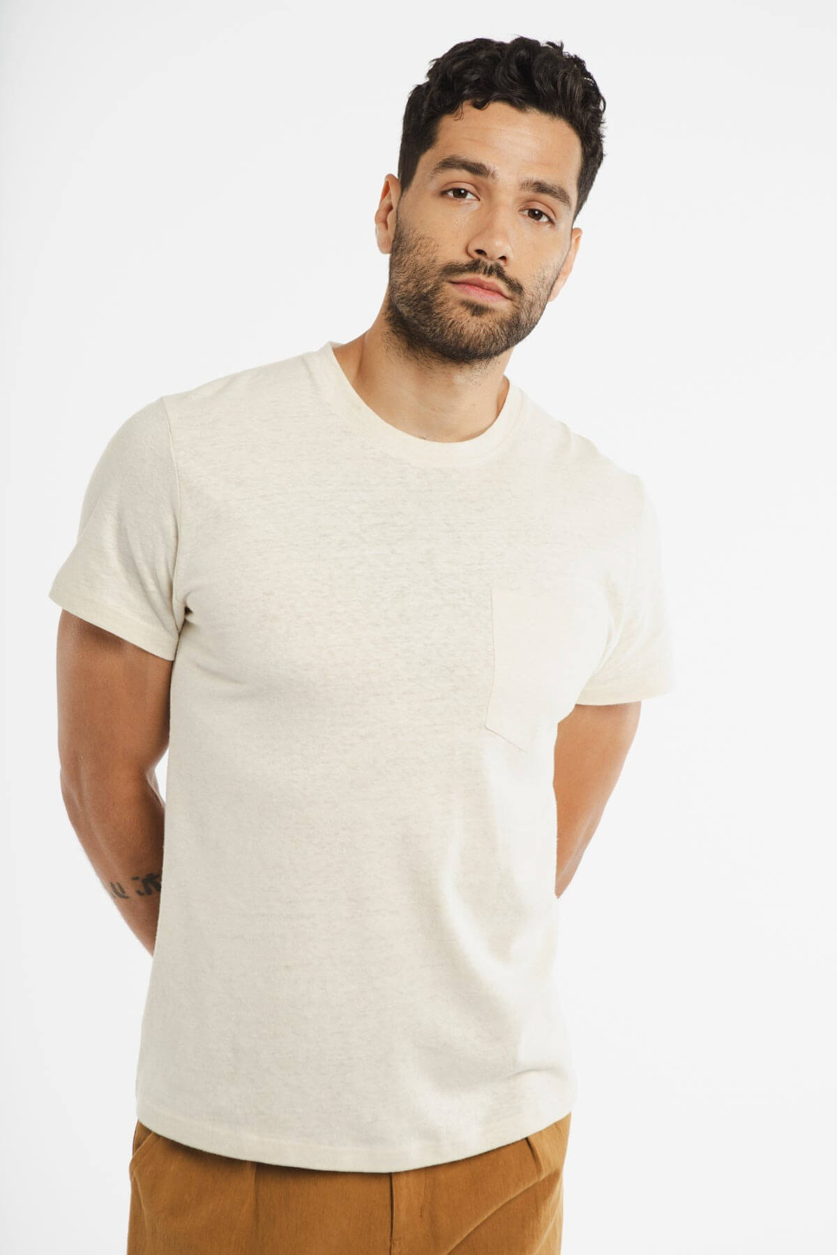 Bridge & Burn rganic hemp pocket tee in ivory