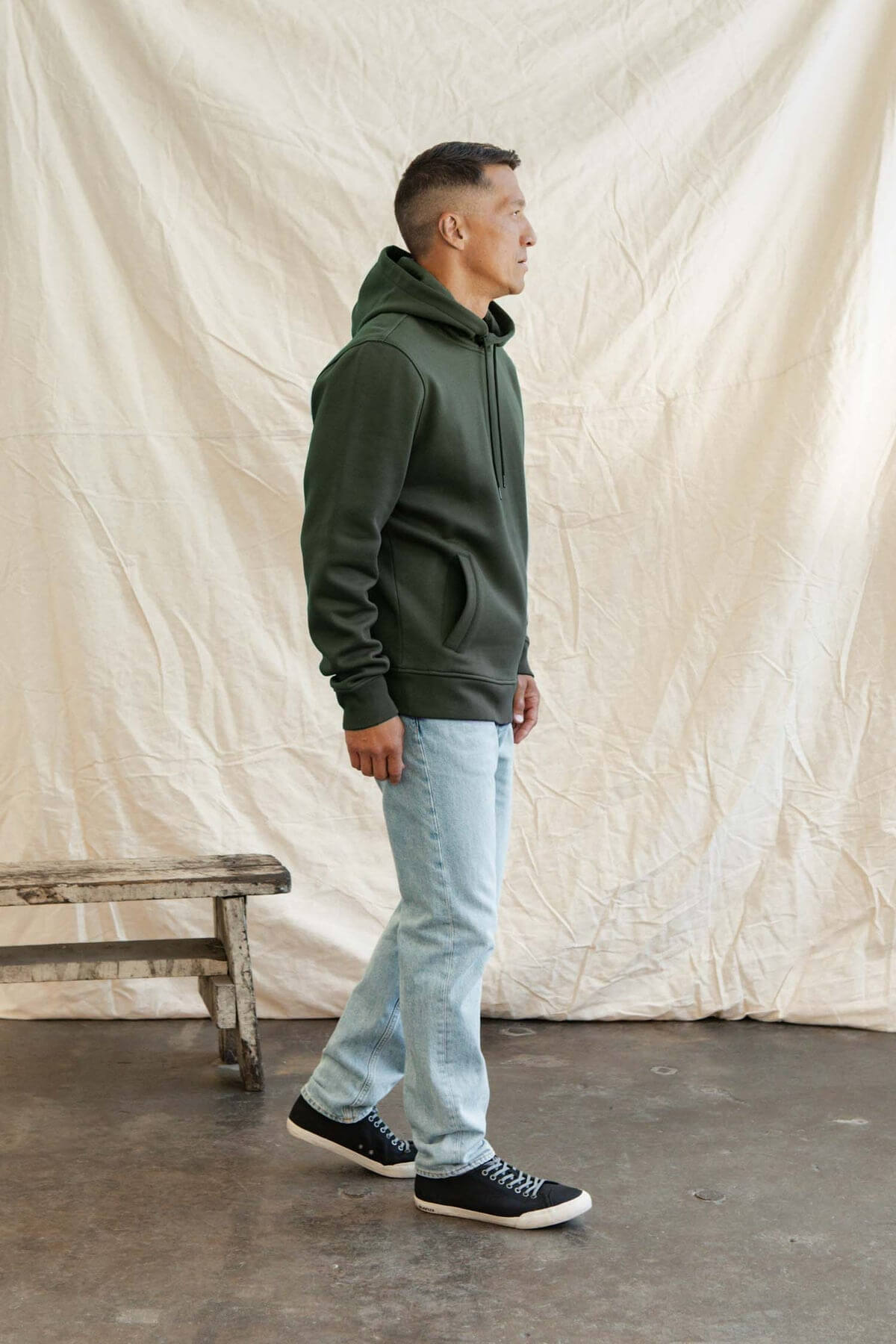 Bridge & Burn Williams Pullover Hoodie in forest night