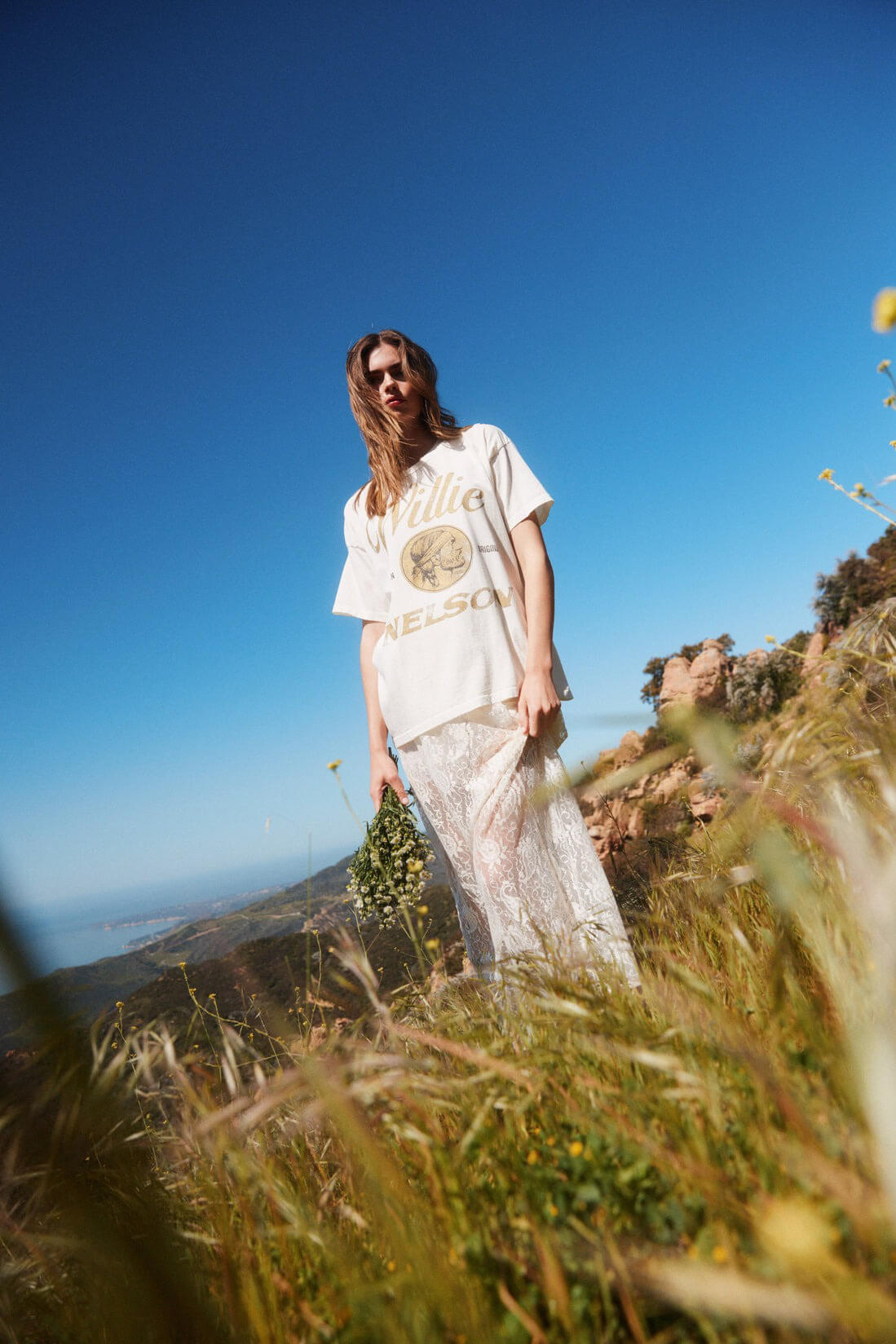 Daydreamer Willie Nelson American OG tee in vintage white