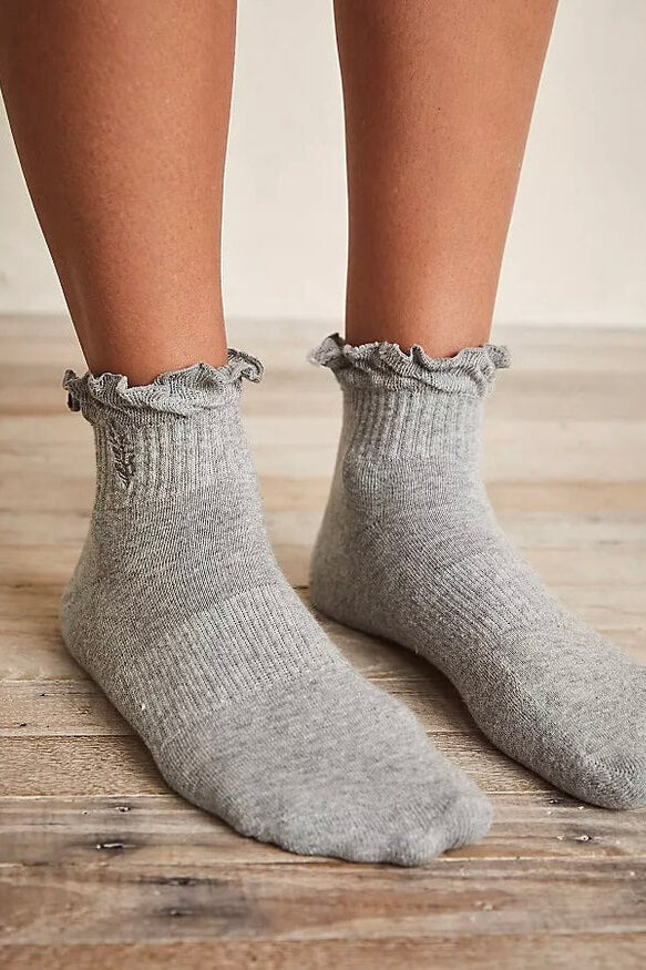 Free People classic ruffle socks in heather grey