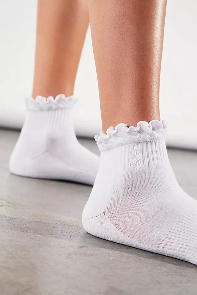 Free People classic ruffle socks in white