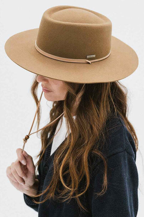 Gigi Pip Wren Telescope Crown Hat in brown