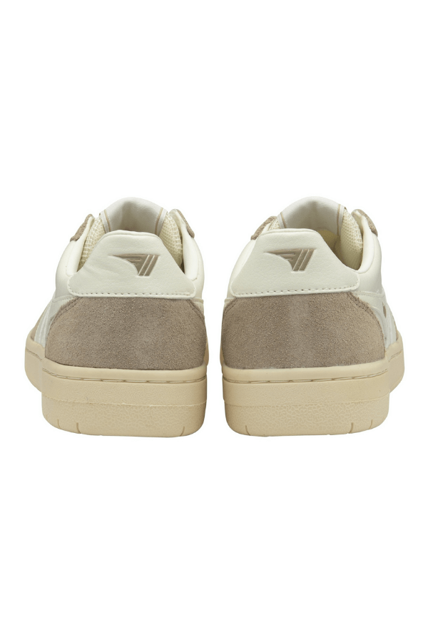 Gola hawk 89 shoe in off white and bone