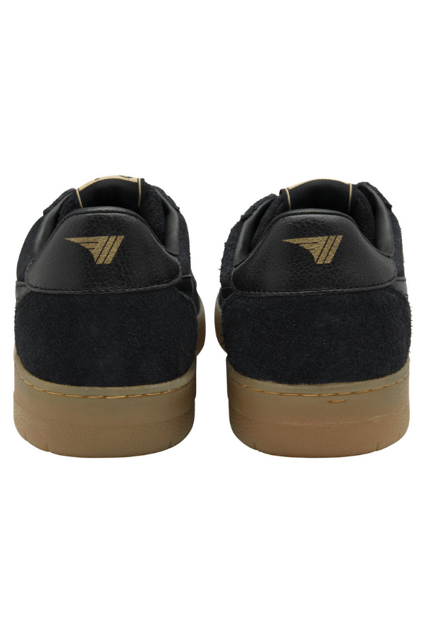 Gola Suede 86 Shoe in black gum