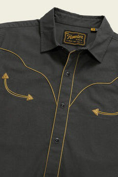 Howler Bros broncbuster snapshirt in antique black