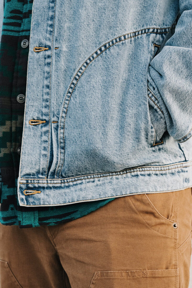 Howler Bros Denim Depot Jacket in lauper light wash