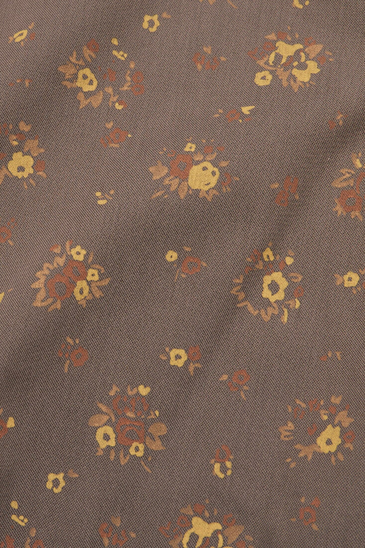 Howler Bros H Bar B Snapshirt in bouquets moral