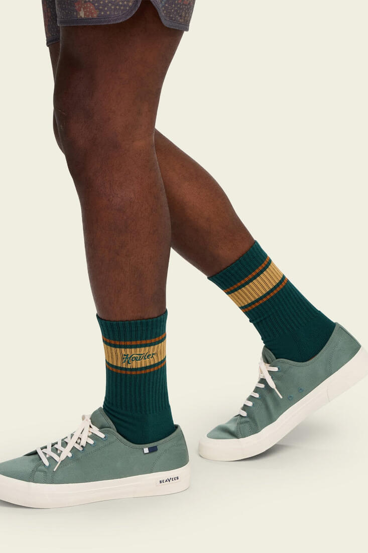Howler Bros Howler Script Socks in jungle green