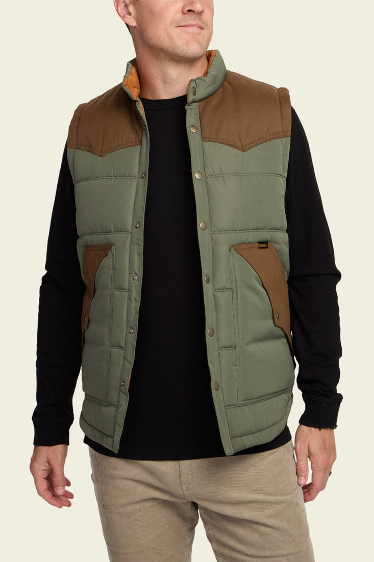 Howler Bros Rounder Vest in oregano and cocoa