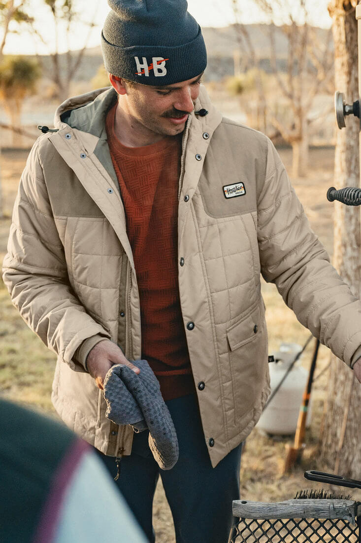 Howler Bros Spellbinder Parker in vetiver and sand