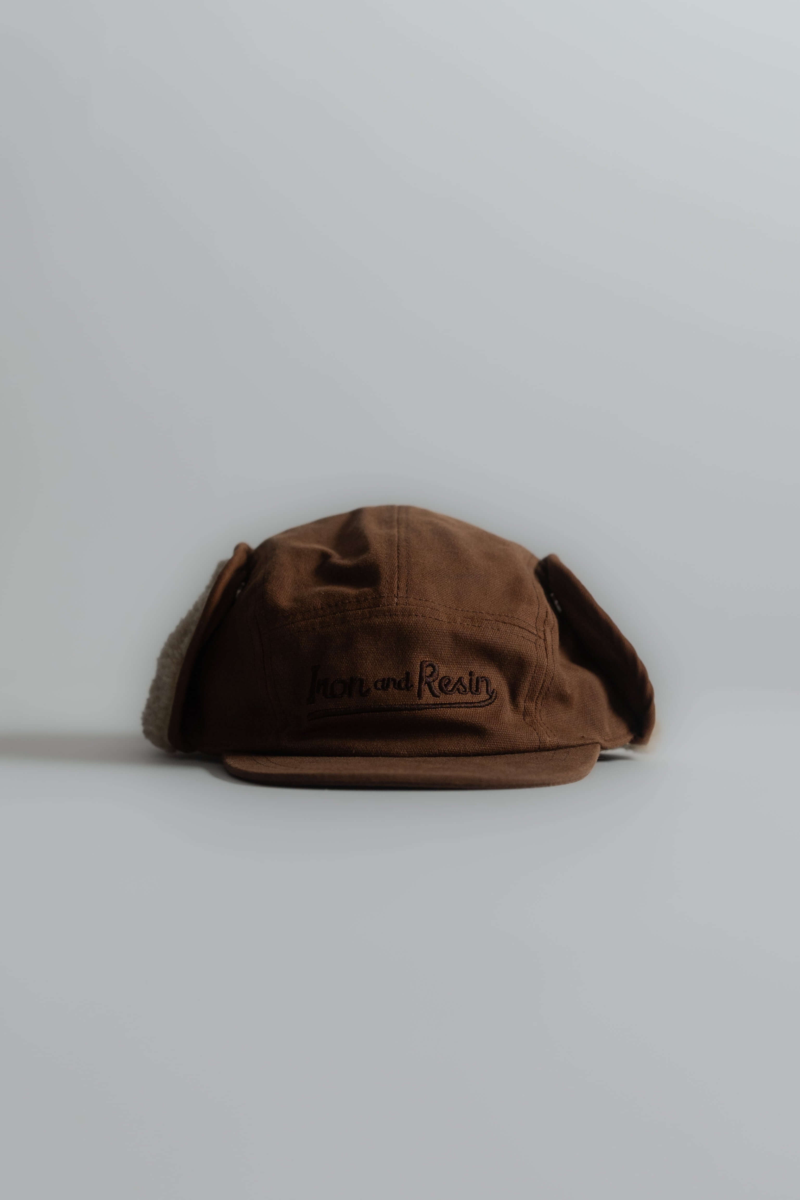Iron & Resin Shervin Hat in cognac