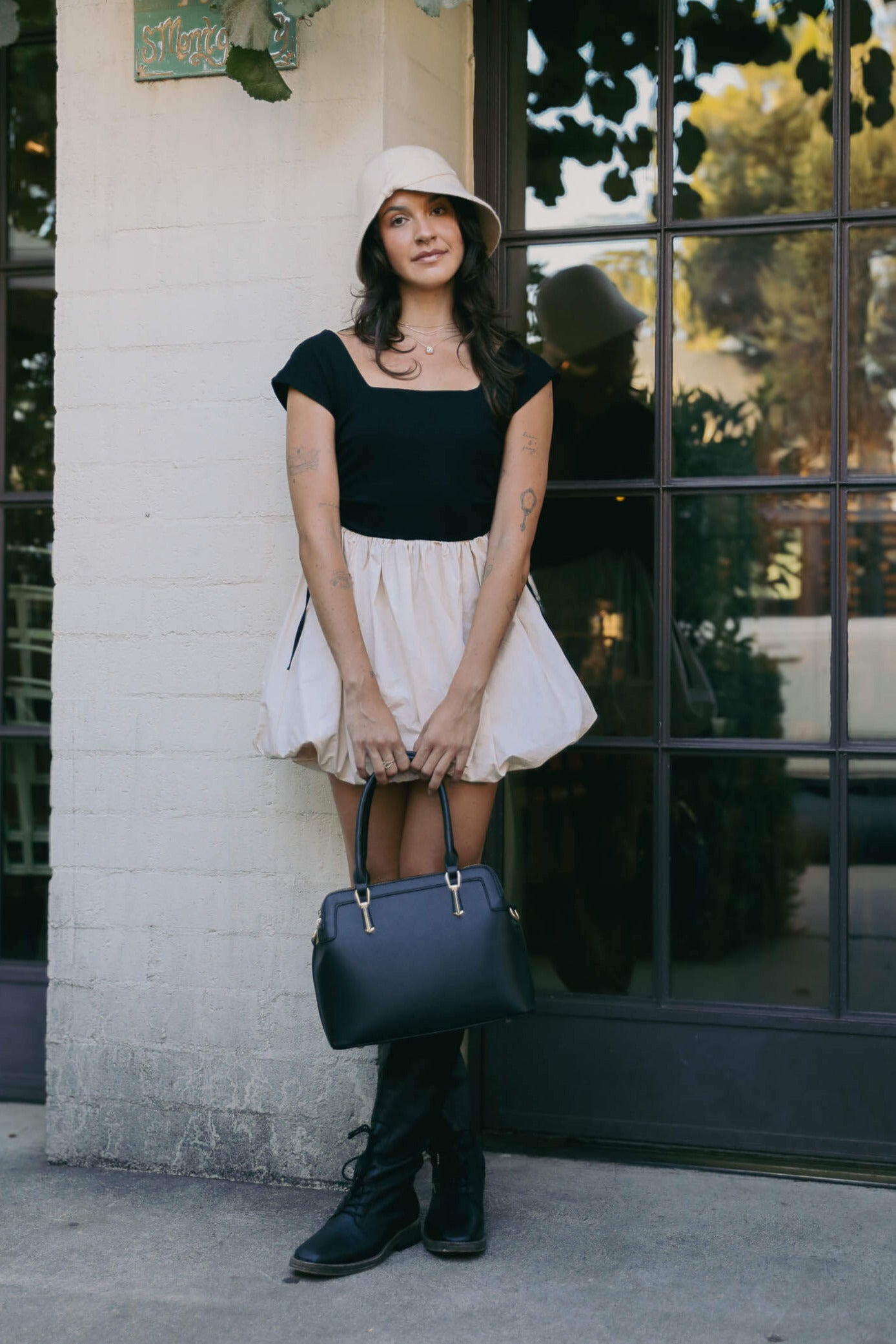 Womens black and cream short sleeve bubble dress