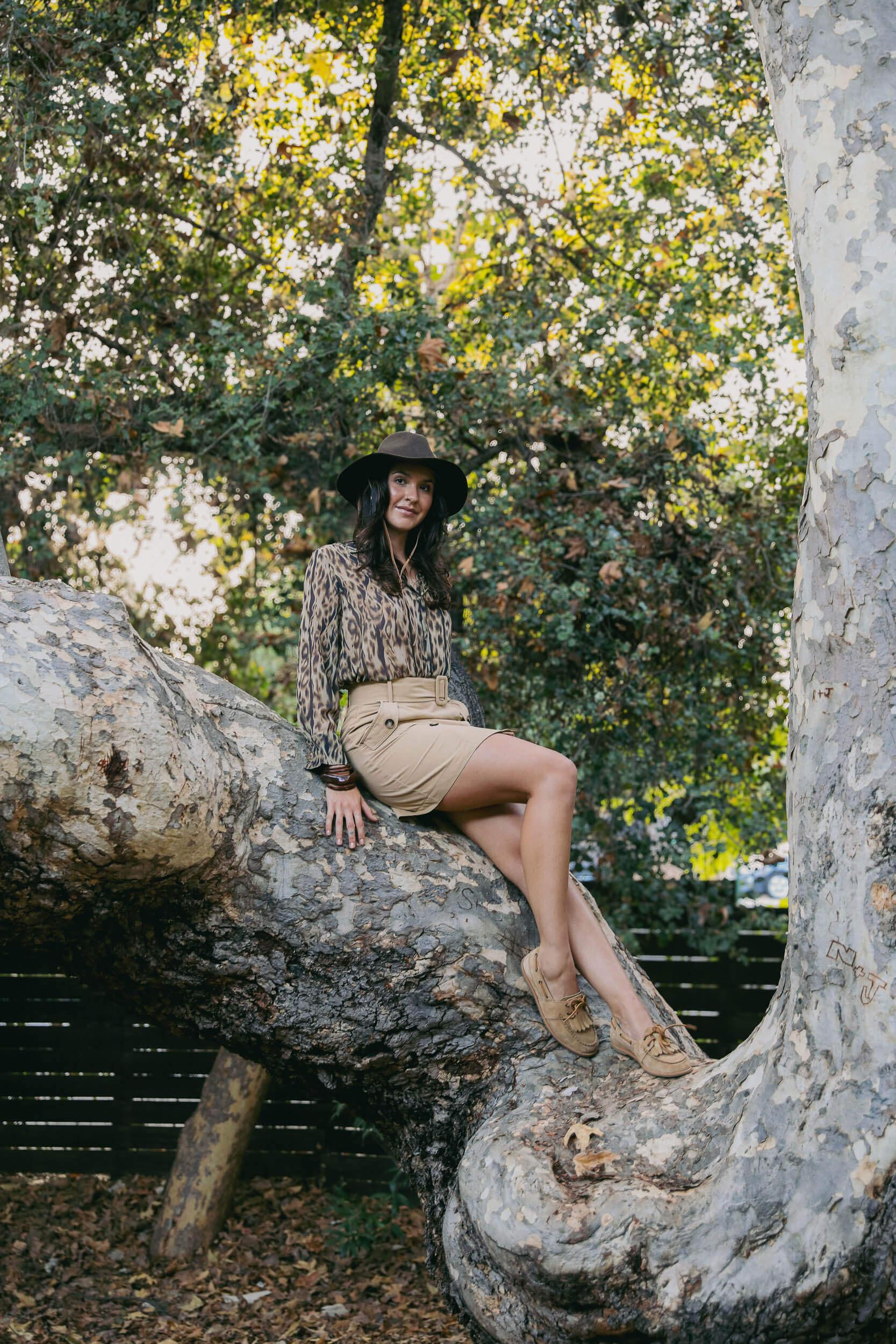 Womens khaki brown mini skirt with belt