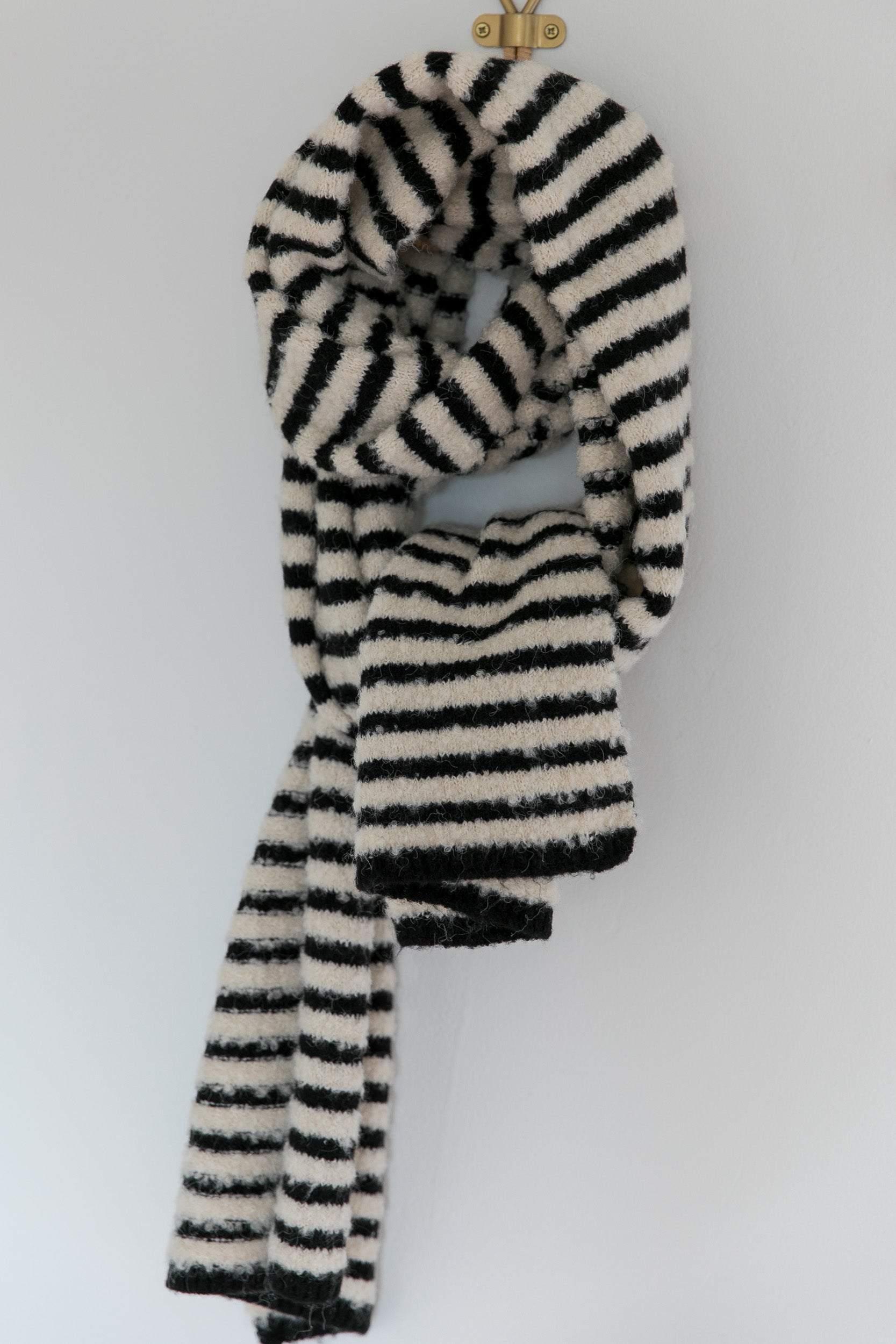 Toasty Rib Scarf black