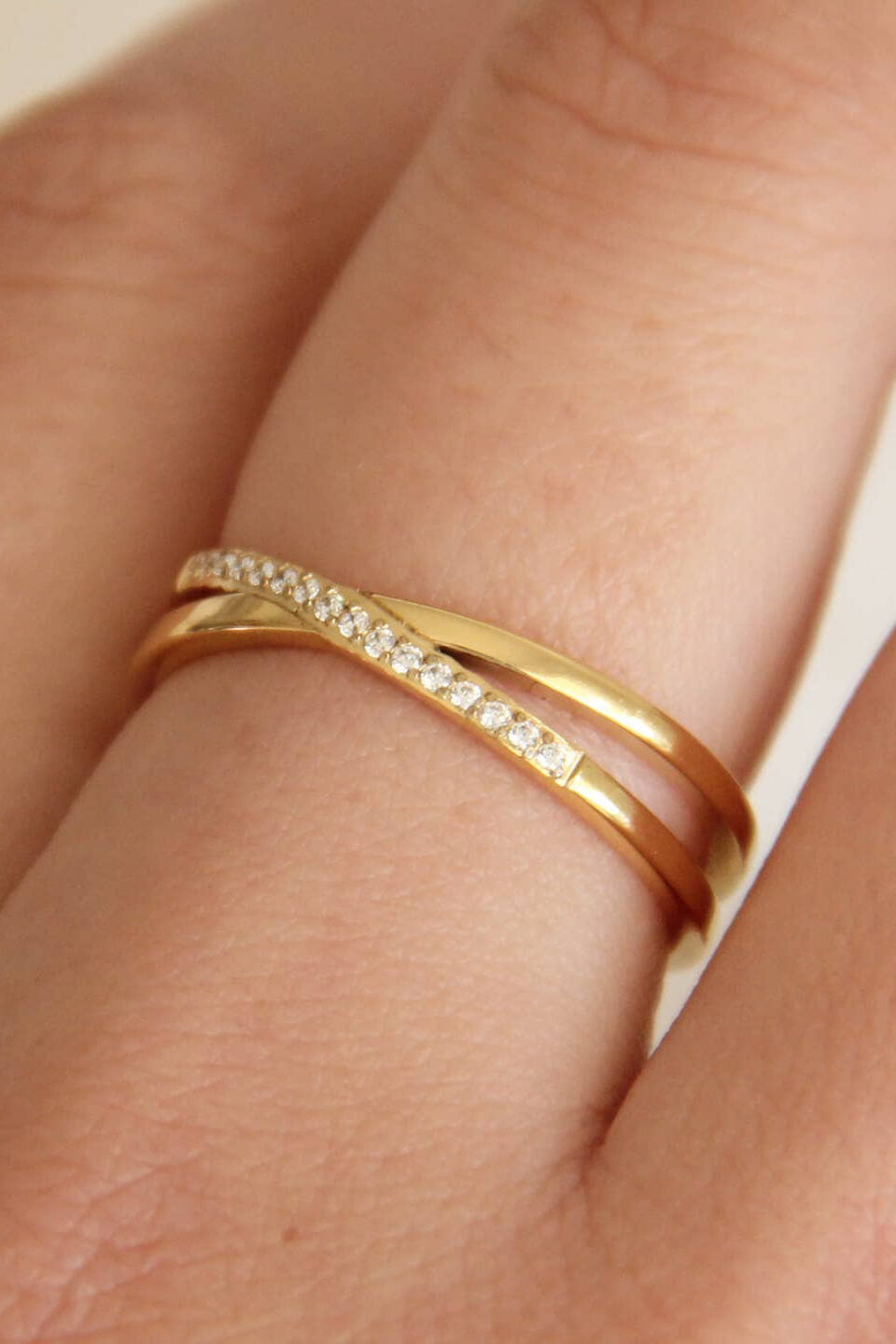 Maive Jewelry Crossed Double Band Ring