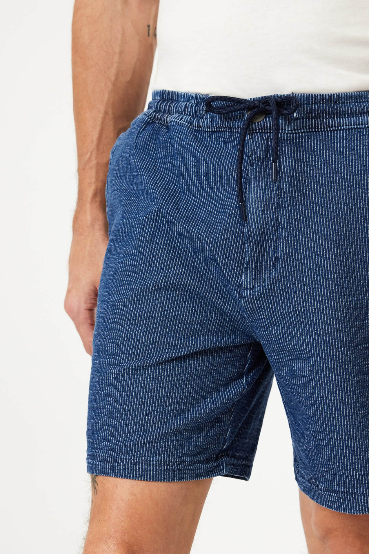 Mavi Jeans Clint 8" inseam shorts in dark stripe athletic