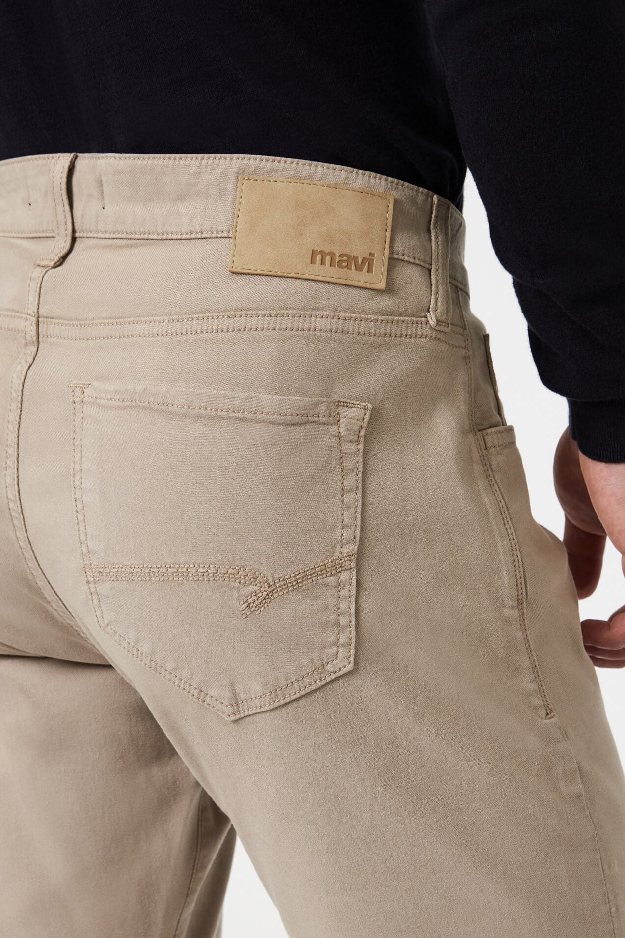 Mavi Jeans Marcus slim straight leg in latte luxe twill