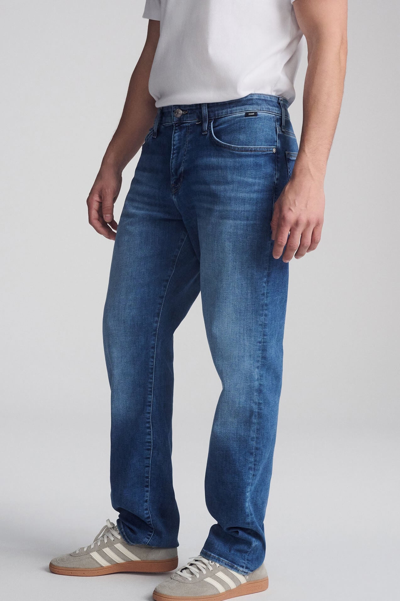 Mavi Matt Jeans in dark brushed feather blue