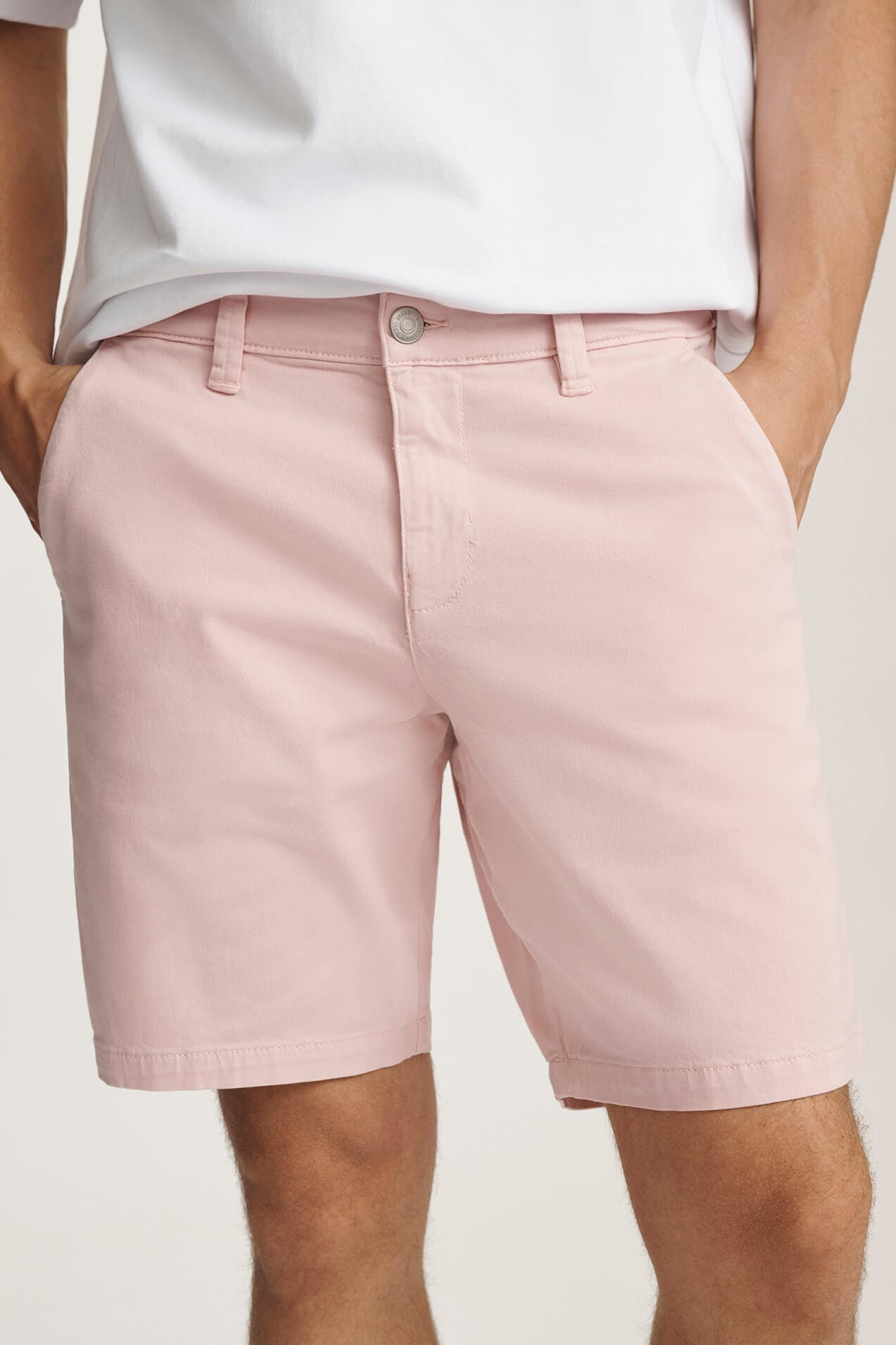 Mavi Noah Chino Shorts in flamingo twill