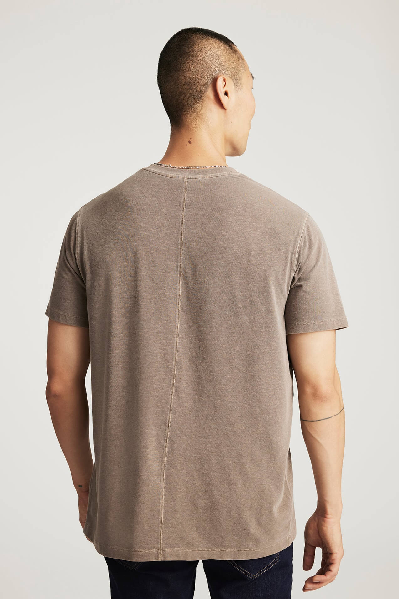 Mavi Short Sleeve Tee in shitake
