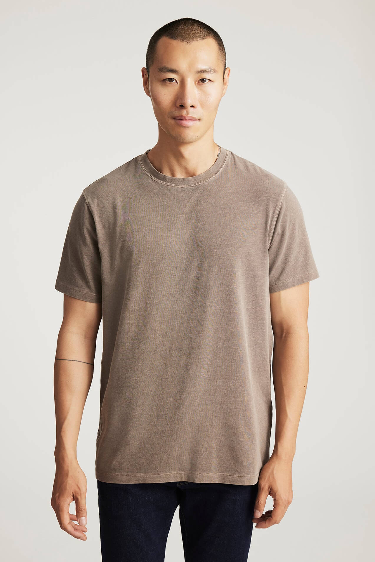 Mavi Short Sleeve Tee in shitake