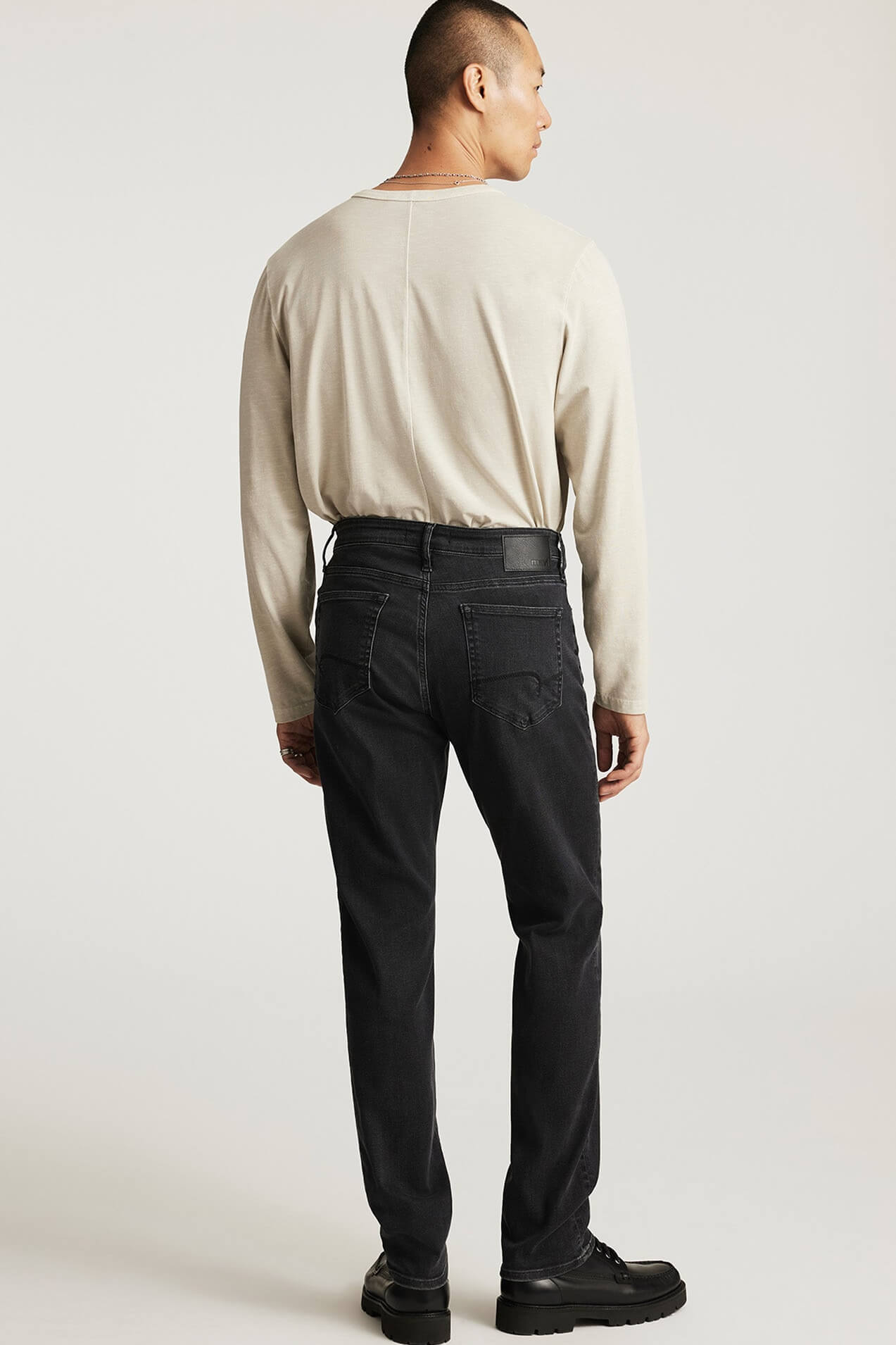 Mavi Jeans Steve Athletic Fit in dark smoke supermove