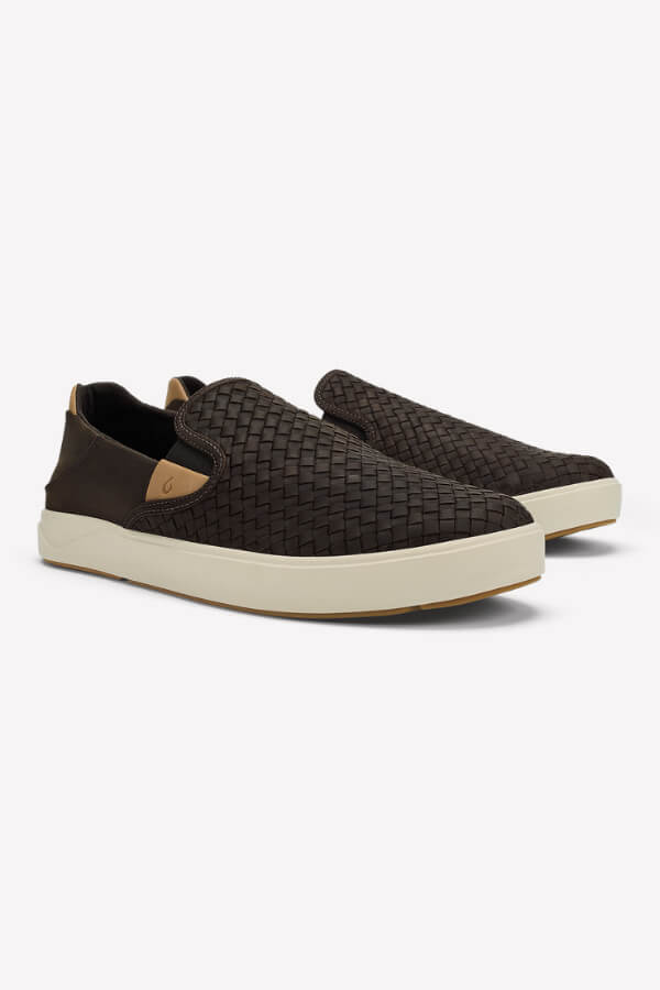 OluKai Laeahi Lauhala Shoe in dark java