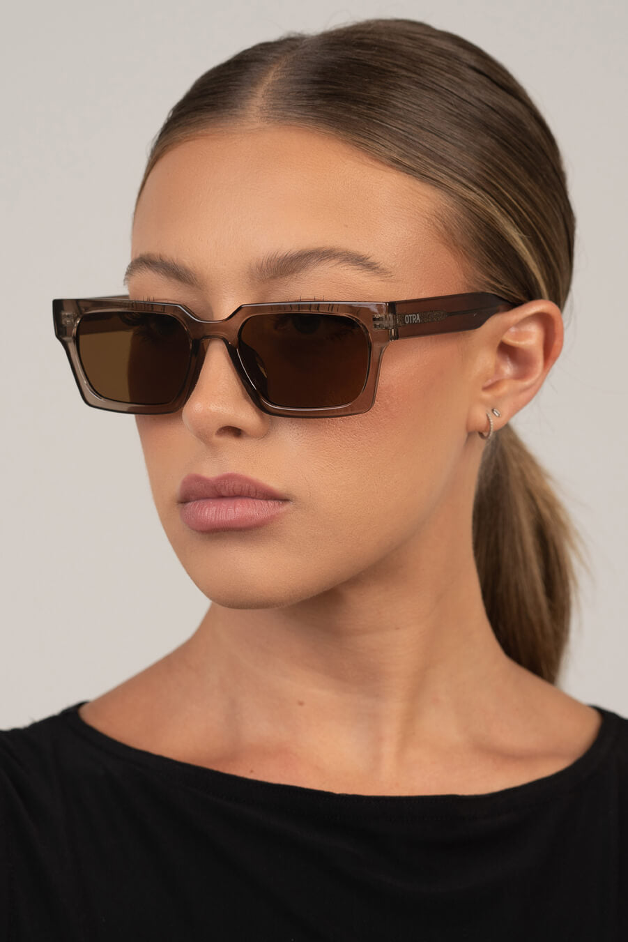 Otra Eyewear Roco sunglasses in transparent olive