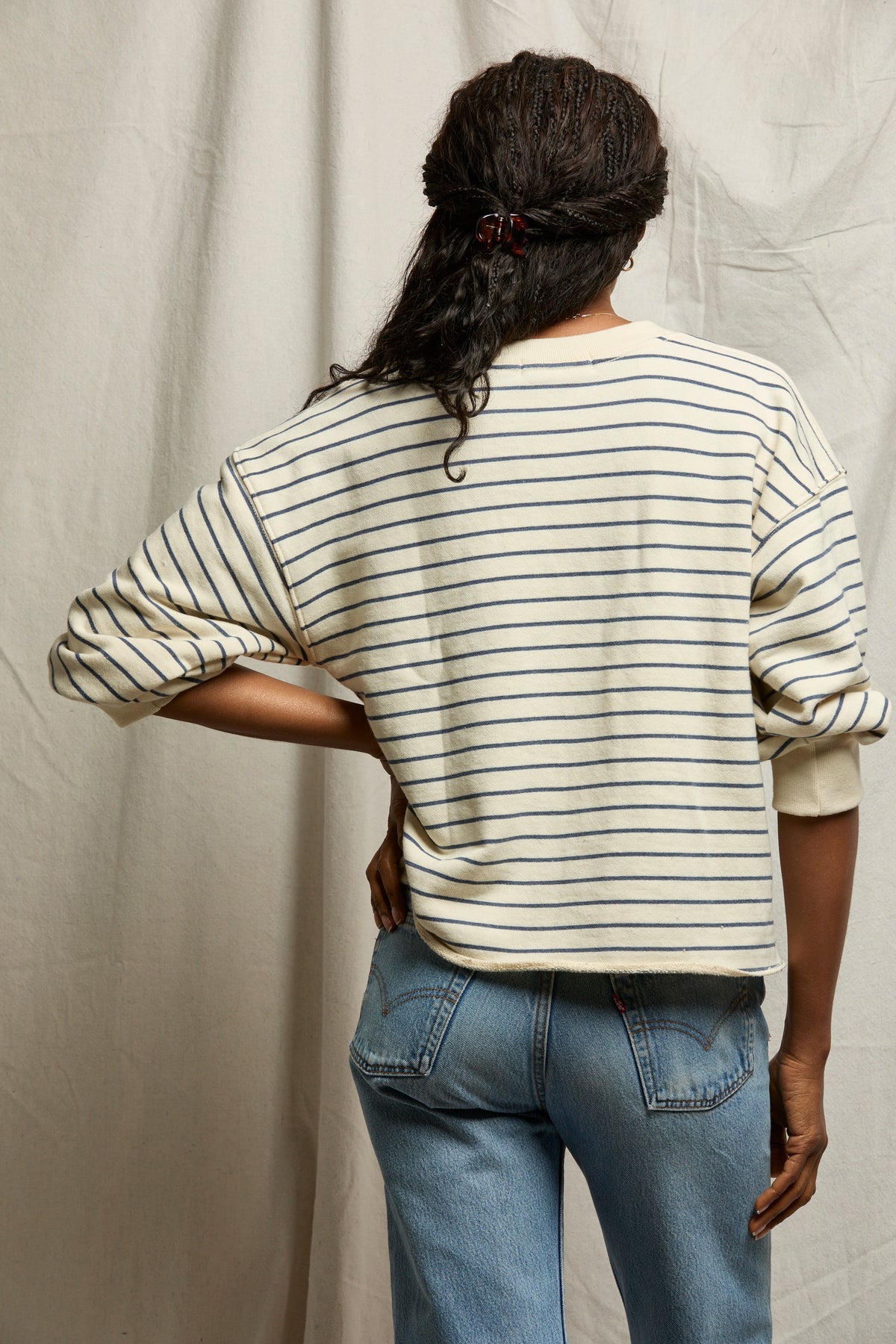 Perfect White Tee Niall sweatshirt in natural night stripe