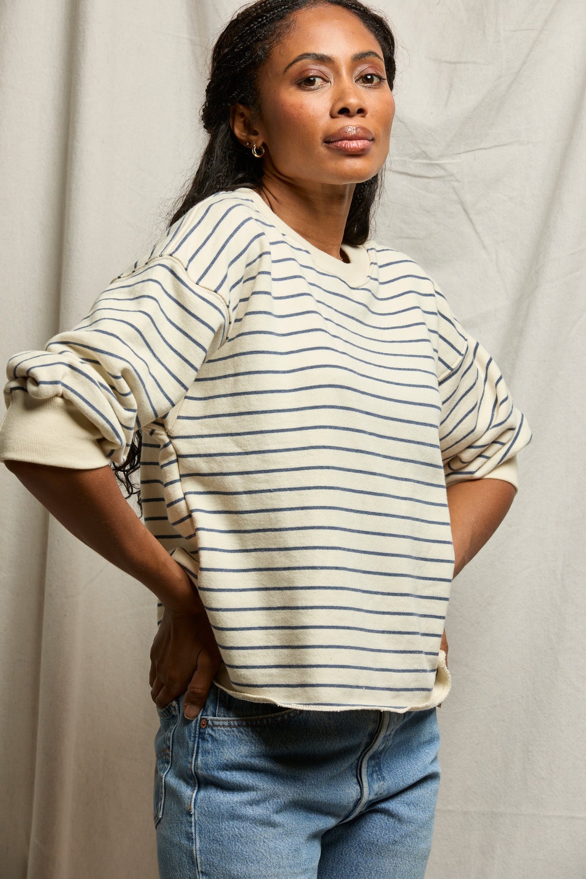 Perfect White Tee Niall sweatshirt in natural night stripe