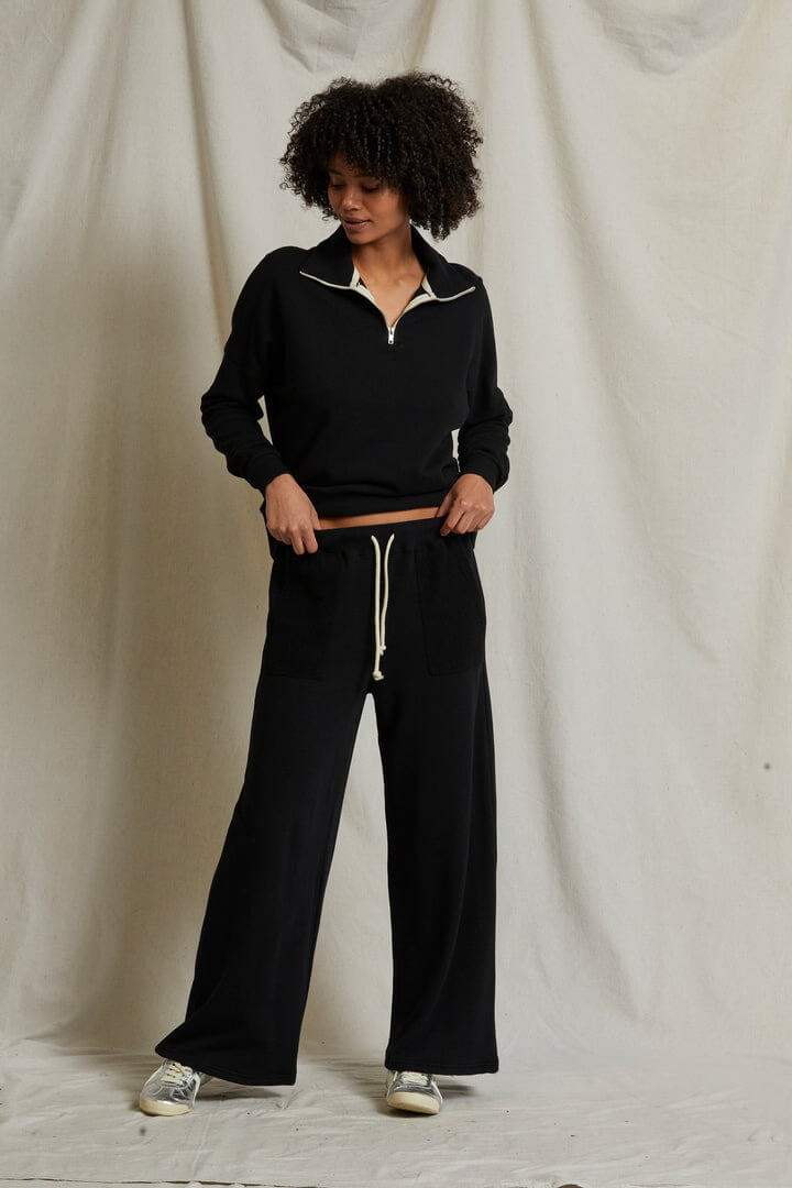 Perfect White Tee Rosanna sweatpants in black