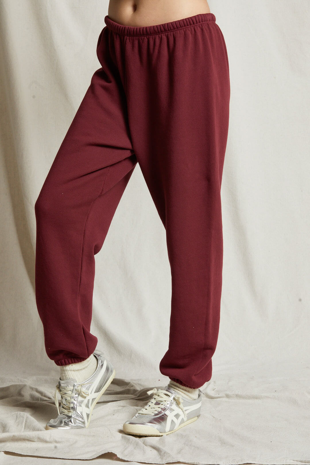 Perfect White Tee stevie sweatpant in cranberry