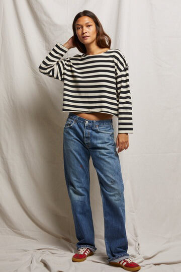 Perfect White Tee taylor long sleeve in black natural stripe