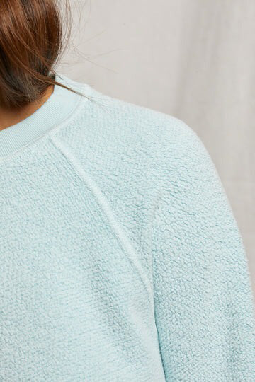 Perfect White Tee Ziggy sweatshirt in iced aqua