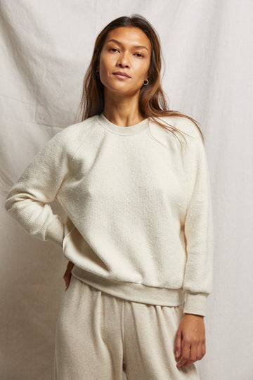 Perfect White Tee ziggy sweatshirt in oatmeal