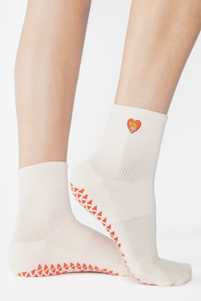 Pointe Studio Cali Ankle grip sock in white